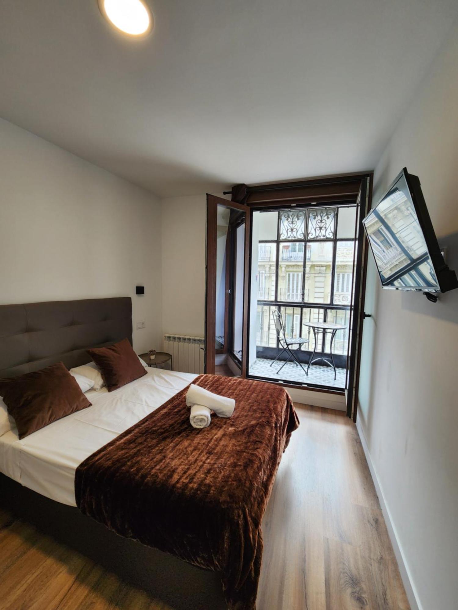 Hostal Arenal Madrid Luaran gambar